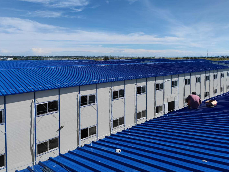 Progetto VAN in Iraq: complesso residenziale modulare di 5.050 m² per un massimo di 1.000 persone.